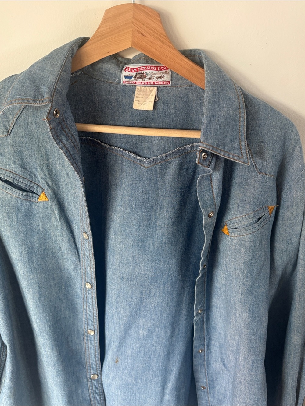 Vintage /Levi's Light Blue Denim Button-Up Shirt
